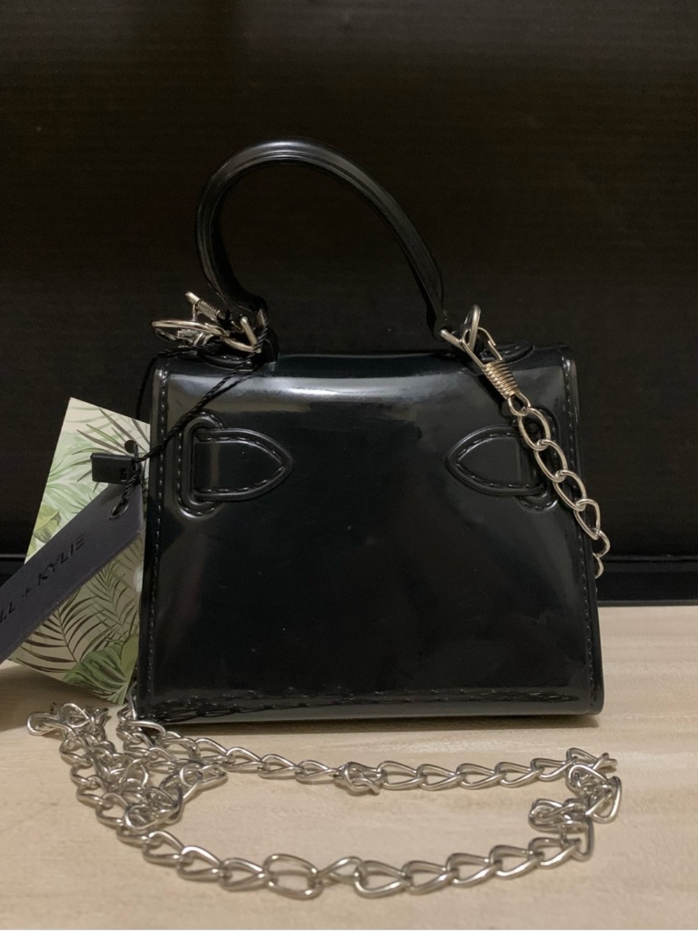 Kendall & Kylie Turn Lock Micro Mini Silicon Bag - Picture 3 of 5